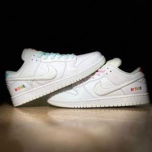 Nike SB Dunk Low Be True Size 10.5 (DR4876-100)